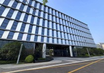 青浦华新·地铁旁 2600㎡全新标准厂房 50年新产权 临近机场出租