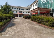 新余渝水北湖西路908号东坊驾校旁北湖西路大型工厂（停车场独立楼行车一1000㎡独门独院独栋大车进出厂房出租
