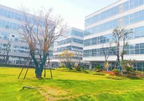 轨交上盖，（热门）浦东新建产业园，出行便利，可办环评，可拎包入住上海浦东高桥厂100000平出租多层